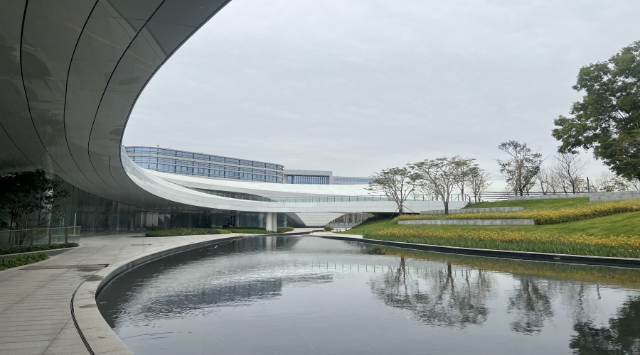 東莞大灣區大學松山湖校區GRC構件項目